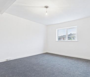 4 bedroom maisonette to rent - Photo 5