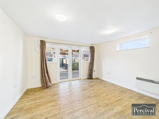 1 bedroom semi-detached house to rent - Photo 1