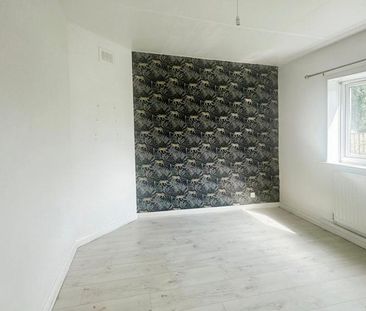 2 bedroom bungalow to rent - Photo 1