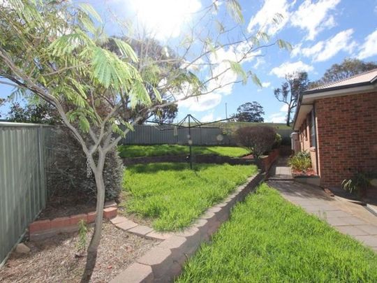 34 Ivy Lea Place, Goulburn - Photo 1
