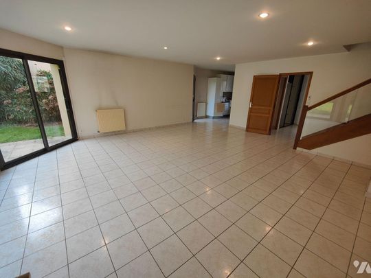 CHANTEPIE - Centre ville à proximité des commerces et des transports en commun - pas de colocat... - Photo 1