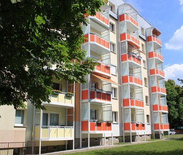 Einzug ab 01.09.2025 möglich. Nur wenige Stufen ins Wohnglück! - Photo 1