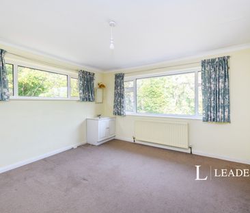 4 bedroom house to rent Park Road, Kenley, CR8 - Photo 4