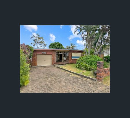 5 Blackbutt Place, Kawana, Qld 4701 - Photo 2