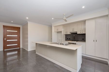 6 Sandridge Street, Jensen. - Photo 3