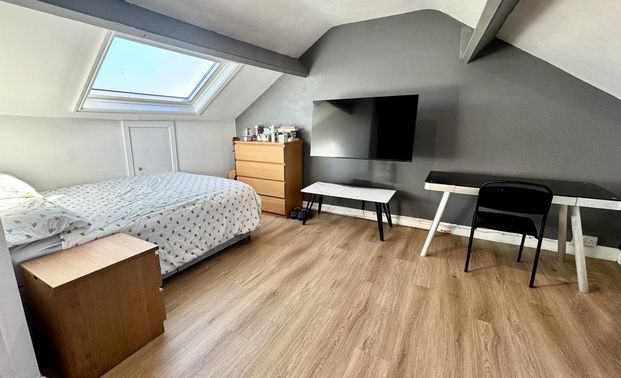 6 bedroom house share to rent - Photo 1