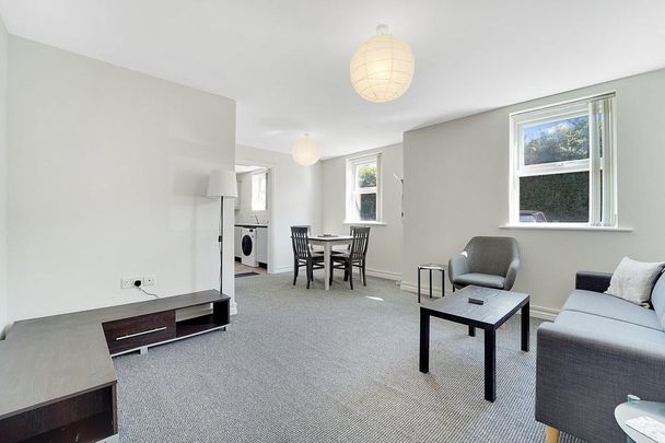 2 bedroom apartment to rent - Photo 1