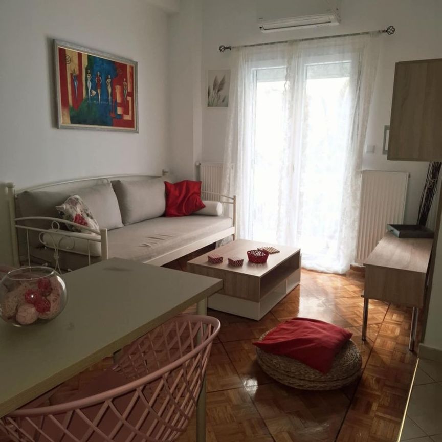 Studio/Γκαρσονιέρα για ενοικίαση - Νέα Σμύρνη, - Photo 1