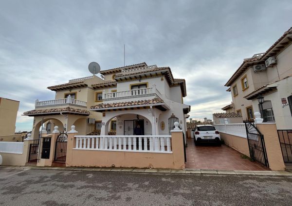 Dúplex Moderno en Lomas de Cabo Roig - Vacacional