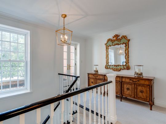 For Lease - 94 Crescent Road Unit# 4, Toronto, Ontario - Photo 1