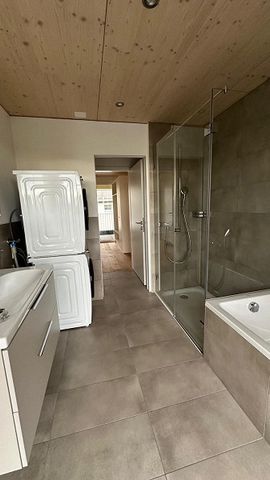 Moderne Neubauwohnung (EG) an zentraler Lage  Nähe Bahnhof - Photo 2