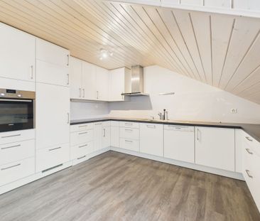 Grosszügige 5.5-Zimmer Dachwohnung in Rothenfluh, Kanton BL - Foto 4