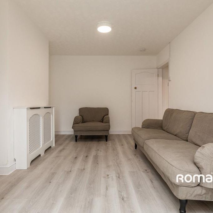 4 bedroom terraced house to rent - Photo 1