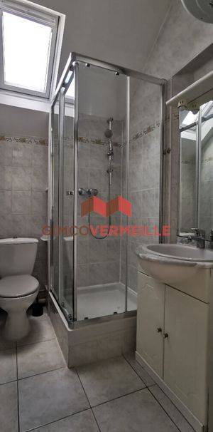Location Appartement 1 pièce 23m² - Photo 1