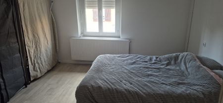 Location Appartement 3 pièces 72m² NARBONNE 11100 - Photo 3