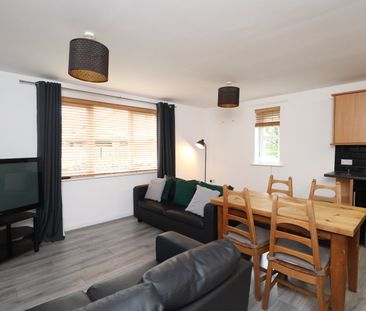 2 bedroom apartment to rent - Photo 3