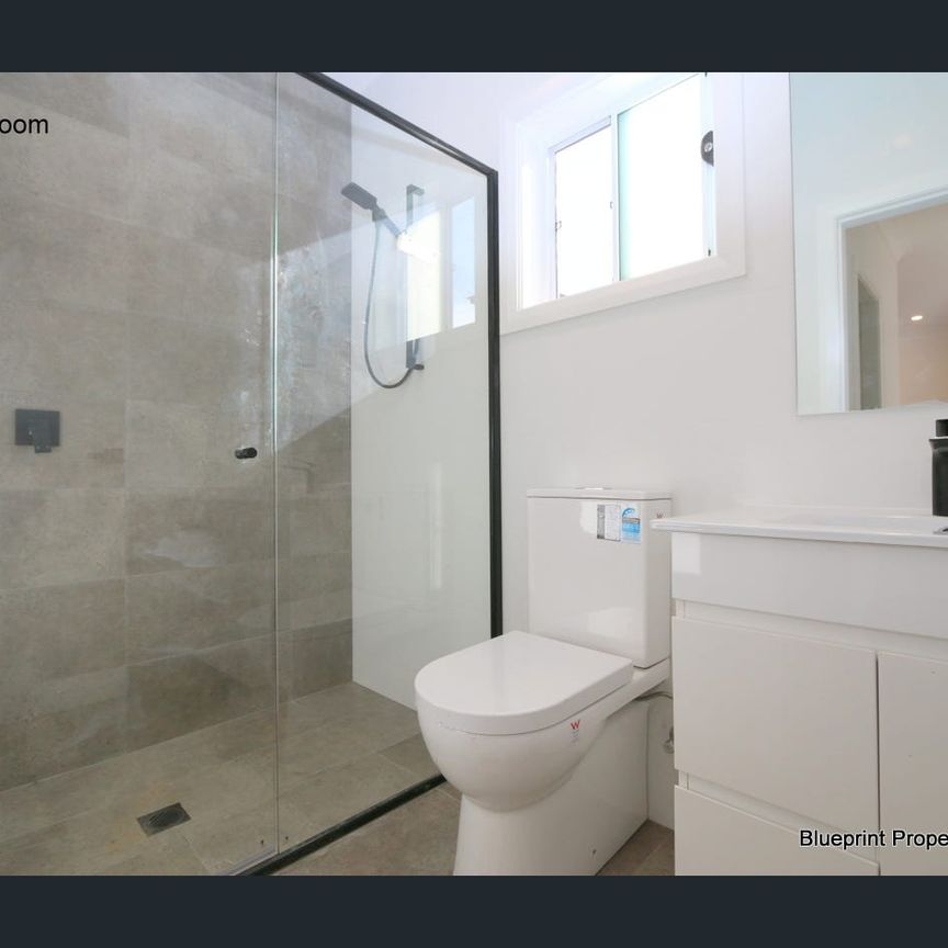 AS NEW | HUGE 2 BEDDER | PRIZED LOCATION! - Photo 1