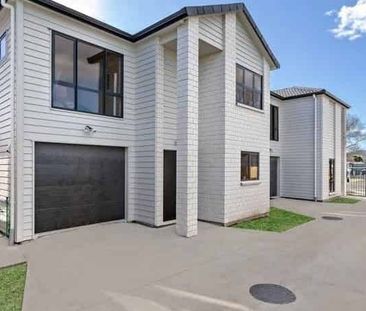 4 Bedroom 3 Bathroom House For Rent in Papakura - Photo 3