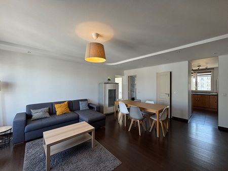 Location Appartement 3 pièces 66m² - Photo 3