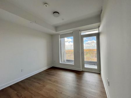 For Lease - 3240 William Coltson Avenue Unit# 1408, Oakville, Ontario - Photo 2