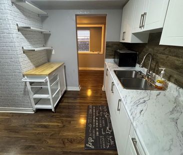 For Lease - 246 John Garland ( Main) Boulevard Unit# 43, Toronto, O... - Photo 5