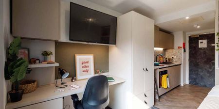 Silver Studio - Photo 3