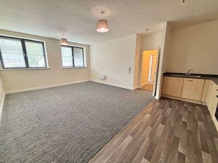 2 bedroom apartment to rent - Photo 3