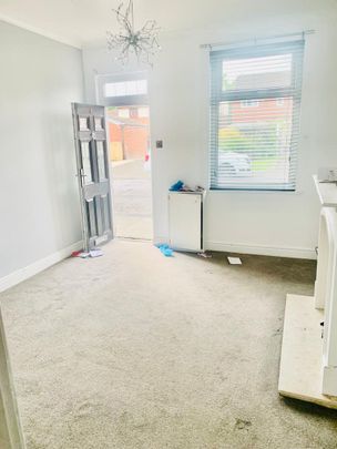 2 bed Terraced in Garden Street , Audenshaw, M34 5DD - Photo 1