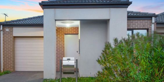 Modern, Low-Maintenance Living in a Prime Truganina Location - Photo 3
