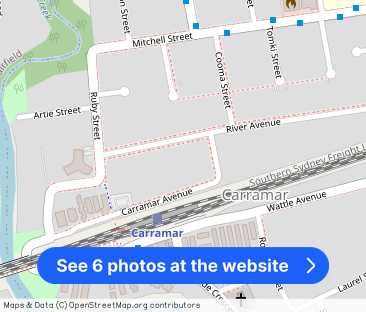 CLOSE TO TRAIN STATION! - Photo 1