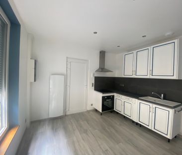 Location Appartement 1 pièce 27m² - Photo 3