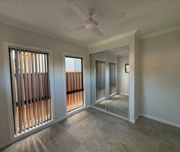 BRAND NEW GRANNYFLAT - Photo 6