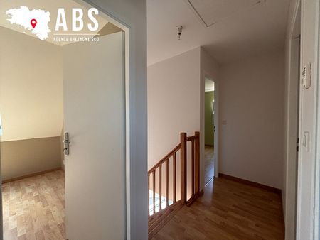 Location Maison 5 pièces 98m² - Photo 3