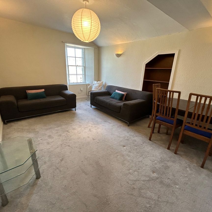 5 bedroom apartment to rent - Photo 1