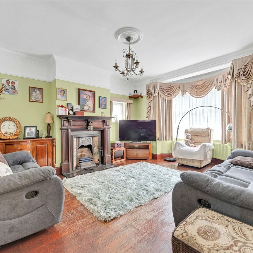 Carlton Road, Erith, DA8 1DW - Photo 1