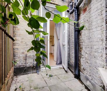 Studio to rent - Photo 3