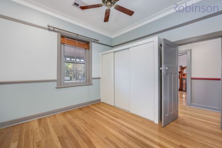 Fully renovated four bedroom home with in heart of Maryville - Photo 4