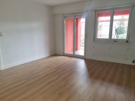 Location Appartement 91 M² MULHOUSE 1 040 € - Photo 2