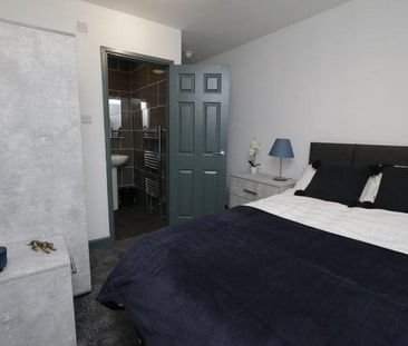 1 bedroom house of multiple occupation to rent - Photo 2