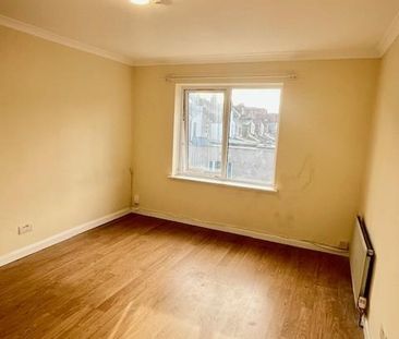 1 bedroom ground floor maisonette to rent - Photo 3