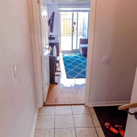 For Lease - 2 Sir Lou Drive Unit# 69, Brampton, Ontario - Photo 4