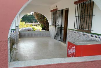 Ref. 38196 Country house