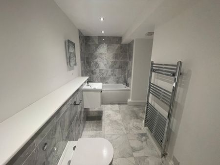 St Marys Gate - Photo 3