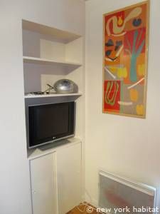 Logement à Paris, Location meublée - Studio T1 - Champs Élysées (PA-4131) - Photo 2