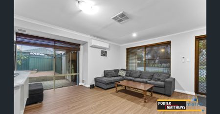 STUNNING FAMILY HOME! - Photo 2