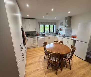3 bedroom bungalow to rent - Photo 6