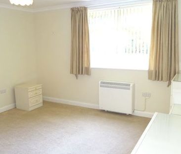 Rushleigh Court, Dore Road, S17 3HB - Photo 2