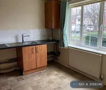 3 bedroom end of terrace house to rent - Photo 6