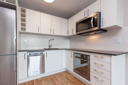 800 Richmond Street West - Photo 5