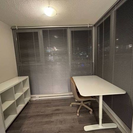 1 Bedroom Apartment Unit in the Downtown Vancouver area - Photo 3